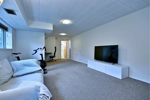 Tiny photo for 326 E Huntington Lane, Elmhurst, IL 60126 (MLS # 12774809)