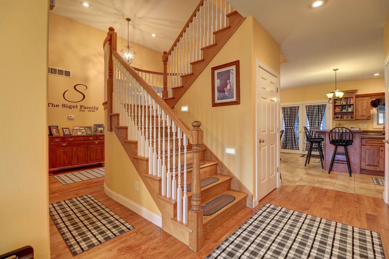 10301 Laurel Lane
