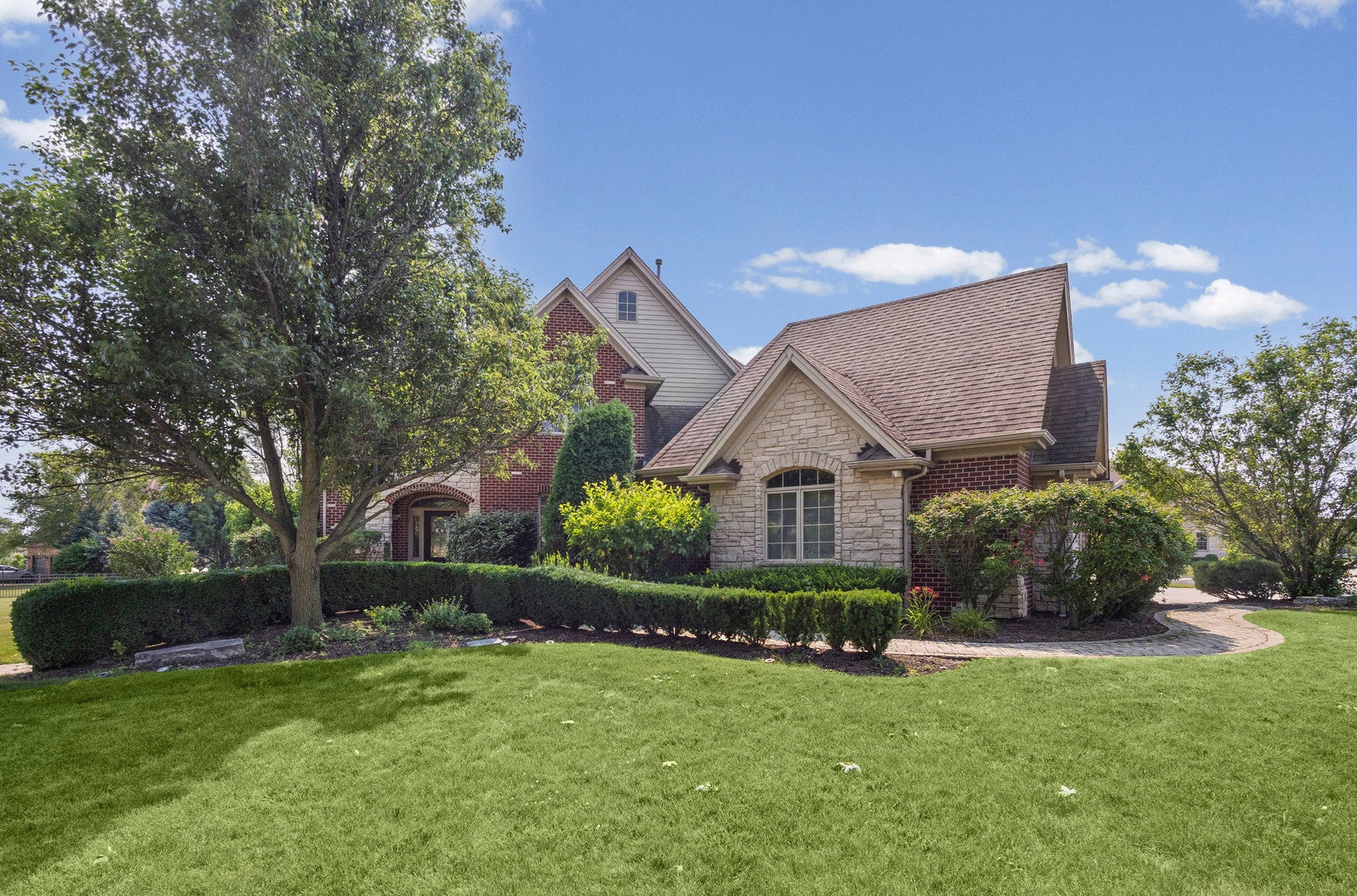 22558 Ledgestone Way