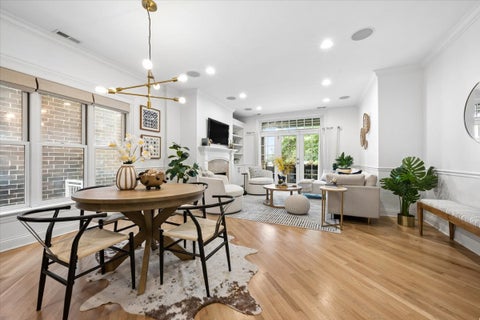 Tiny photo for 725 W Diversey Parkway #2W, Chicago, IL 60614 (MLS # 12736339)