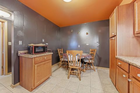 Tiny photo for 452 E 167th Street, South Holland, IL 60473 (MLS # 12489432)