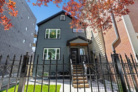 Photo of 2144 N Rockwell Street, Chicago, IL 60647 (MLS # 12663694)