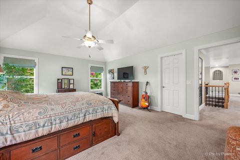 Tiny photo for 631 Bennett Drive, North Aurora, IL 60542 (MLS # 12502739)