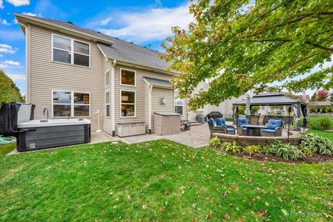 Tiny photo for 631 Bennett Drive, North Aurora, IL 60542 (MLS # 12502739)