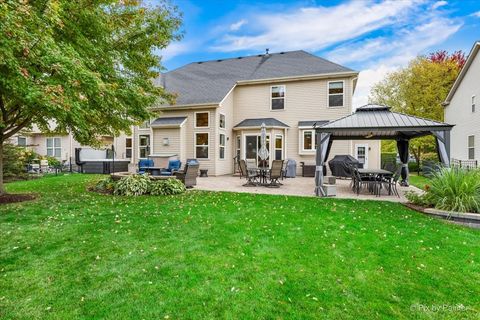 Tiny photo for 631 Bennett Drive, North Aurora, IL 60542 (MLS # 12502739)