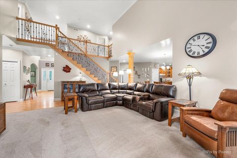 Tiny photo for 631 Bennett Drive, North Aurora, IL 60542 (MLS # 12502739)