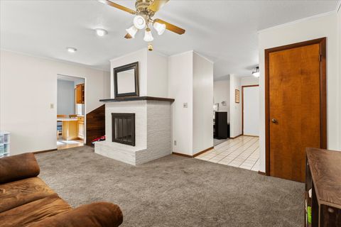 Tiny photo for 1108 Riverside Court, Mahomet, IL 61853 (MLS # 12660446)