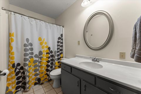 Tiny photo for 1108 Riverside Court, Mahomet, IL 61853 (MLS # 12660446)