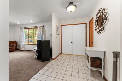 Tiny photo for 1108 Riverside Court, Mahomet, IL 61853 (MLS # 12660446)