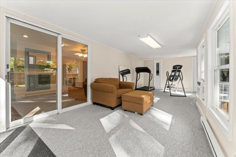 Tiny photo for 1108 Riverside Court, Mahomet, IL 61853 (MLS # 12660446)