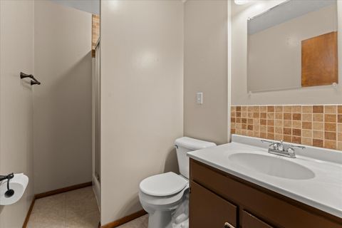 Tiny photo for 1108 Riverside Court, Mahomet, IL 61853 (MLS # 12660446)