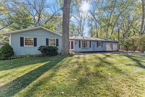 Tiny photo for 1108 Riverside Court, Mahomet, IL 61853 (MLS # 12660446)