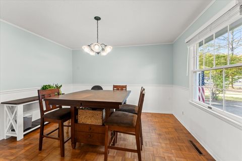 Tiny photo for 1108 Riverside Court, Mahomet, IL 61853 (MLS # 12660446)