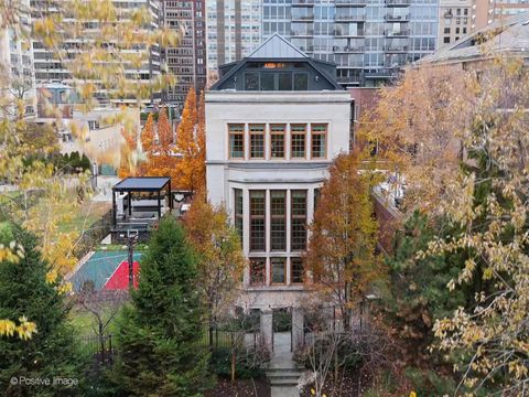 Photo of 3026 N Lake Shore Drive, Chicago, IL 60657 (MLS # 12552180)