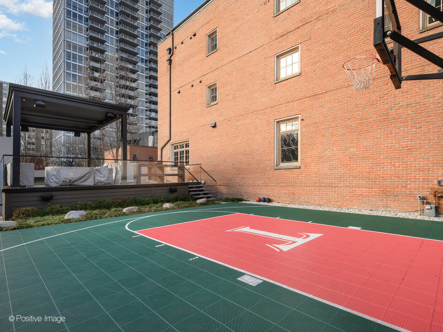 3026 N Lake Shore Drive