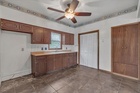 Tiny photo for 243 S Pine Street, Davenport, IA 52802 (MLS # 12755572)
