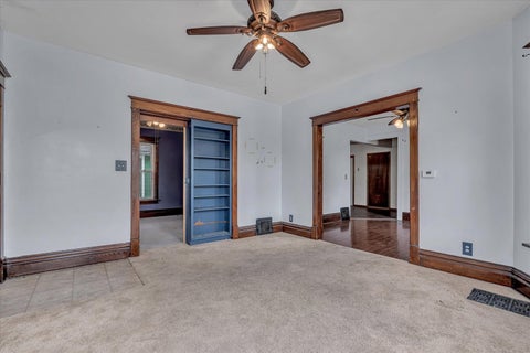 Tiny photo for 243 S Pine Street, Davenport, IA 52802 (MLS # 12755572)