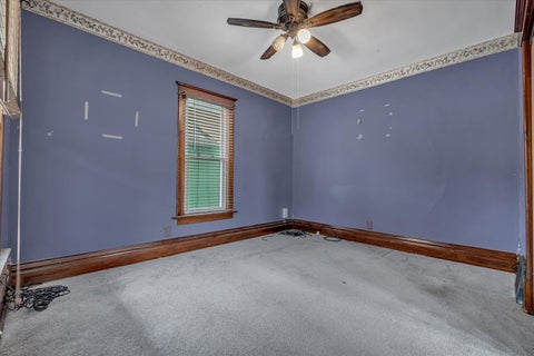 Tiny photo for 243 S Pine Street, Davenport, IA 52802 (MLS # 12755572)