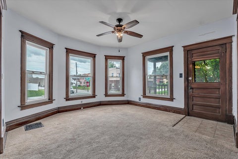 Tiny photo for 243 S Pine Street, Davenport, IA 52802 (MLS # 12755572)