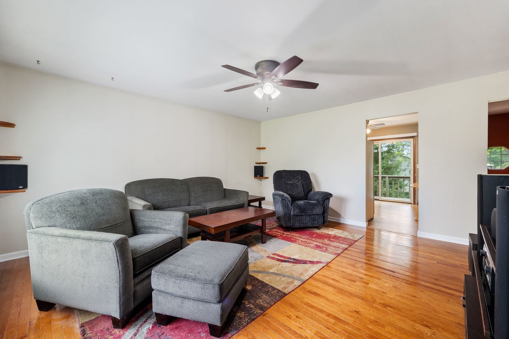 3112 Cedar Terrace