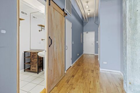 Tiny photo for 1528 S Wabash Avenue #606, Chicago, IL 60605 (MLS # 12494092)