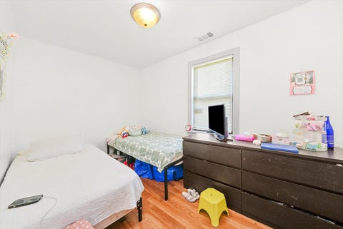 Tiny photo for 142 W Swann Street, Chicago, IL 60609 (MLS # 12632266)