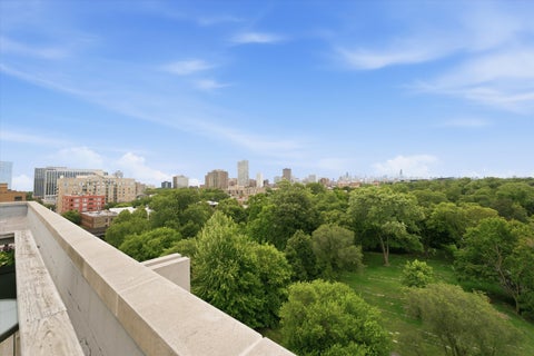 Tiny photo for 1100 W Montrose Avenue #502, Chicago, IL 60613 (MLS # 12759198)