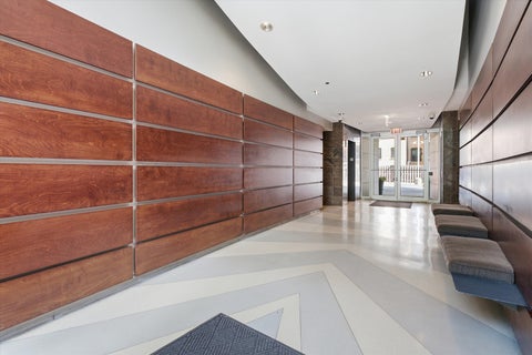 Tiny photo for 1100 W Montrose Avenue #502, Chicago, IL 60613 (MLS # 12759198)