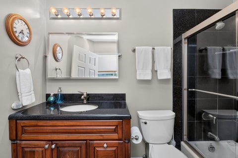 Tiny photo for 1702 Astor Avenue, Oakbrook Terrace, IL 60181 (MLS # 12684166)