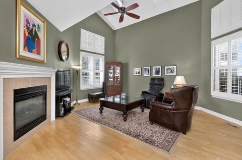 Tiny photo for 1702 Astor Avenue, Oakbrook Terrace, IL 60181 (MLS # 12684166)