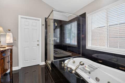 Tiny photo for 1702 Astor Avenue, Oakbrook Terrace, IL 60181 (MLS # 12684166)