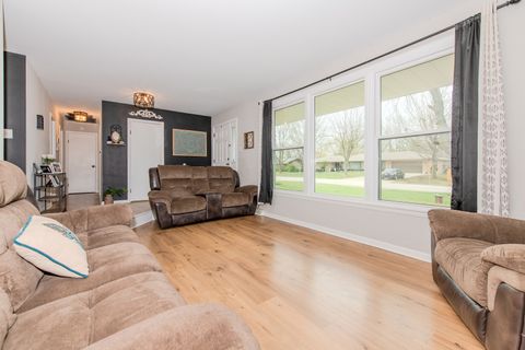 Tiny photo for 318 Cardinal Place, Shorewood, IL 60404 (MLS # 12607836)