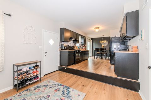Tiny photo for 318 Cardinal Place, Shorewood, IL 60404 (MLS # 12607836)