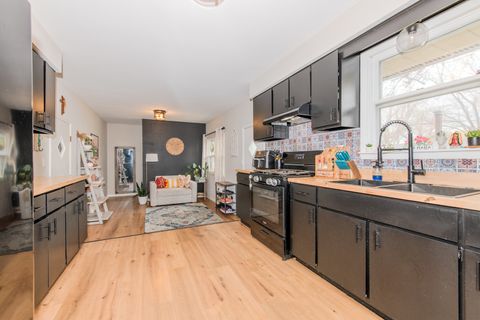 Tiny photo for 318 Cardinal Place, Shorewood, IL 60404 (MLS # 12607836)
