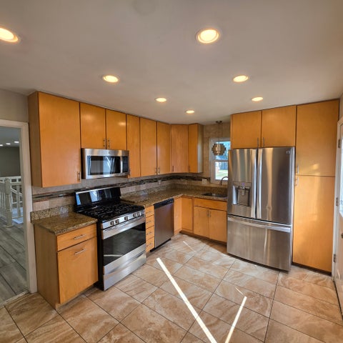 Tiny photo for 10301 Minnick Avenue, Oak Lawn, IL 60453 (MLS # 12769023)