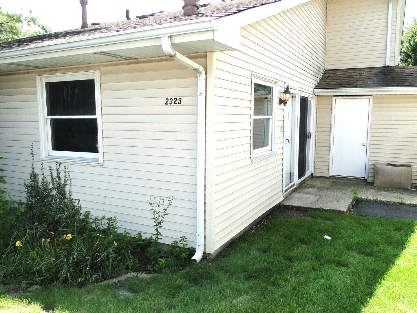 2325 Aster Lane