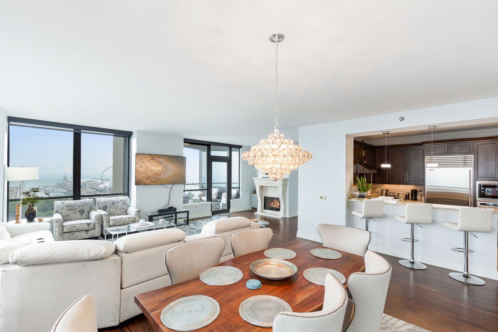 600 N Lake Shore Drive 1411