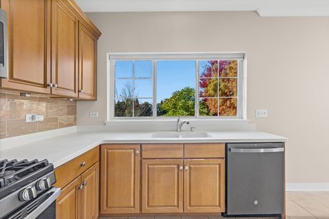 Tiny photo for 2671 Stone Circle #208, Geneva, IL 60134 (MLS # 12512246)