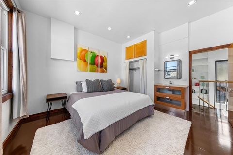 Tiny photo for 2334 W Medill Avenue, Chicago, IL 60647 (MLS # 12597303)