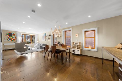 Tiny photo for 2334 W Medill Avenue, Chicago, IL 60647 (MLS # 12597303)