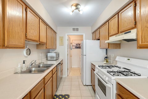 Tiny photo for 177 Village Creek Drive #177, Lake In The Hills, IL 60156 (MLS # 12700674)