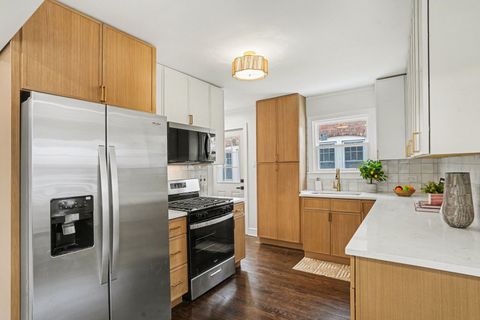 Tiny photo for 9312 S Francisco Avenue, Evergreen Park, IL 60805 (MLS # 12594569)