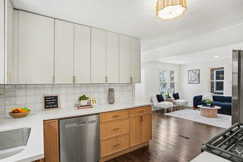 Tiny photo for 9312 S Francisco Avenue, Evergreen Park, IL 60805 (MLS # 12594569)