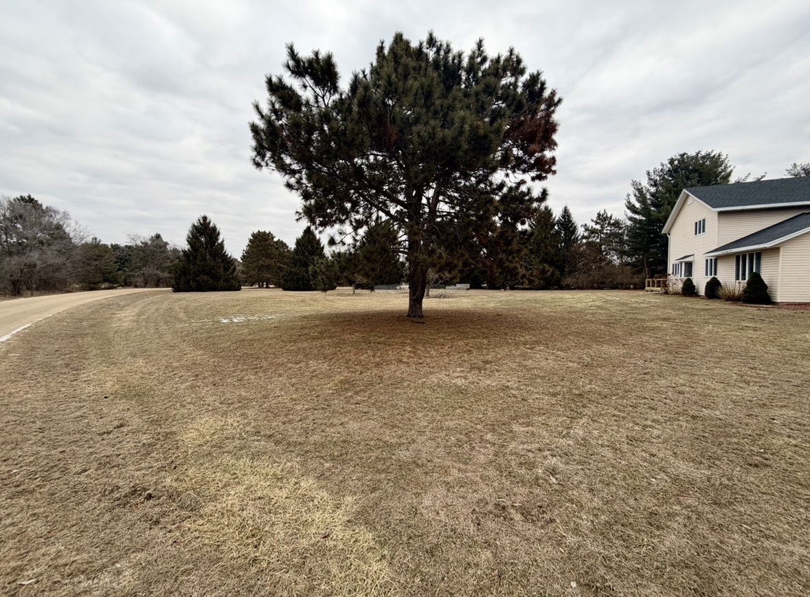 5009 Whispering Pine Circle