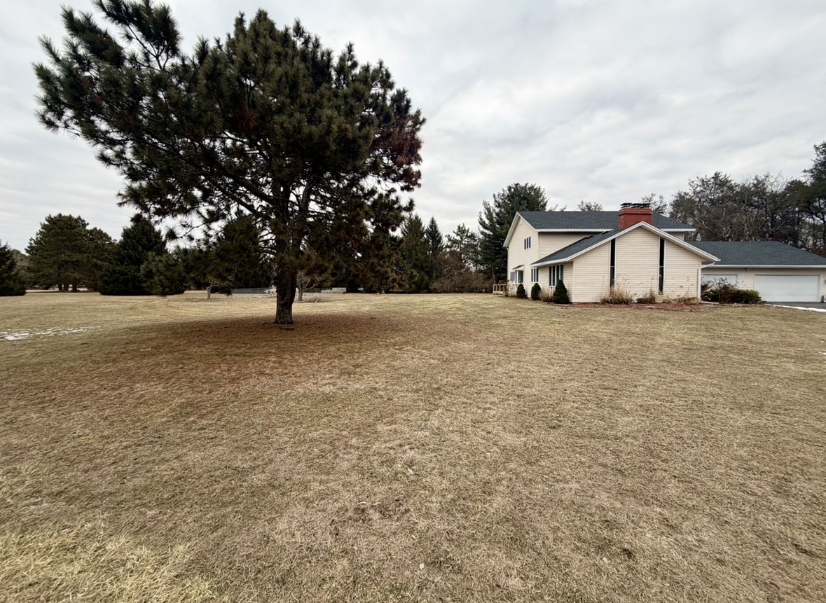 5009 Whispering Pine Circle