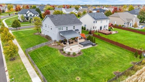 Tiny photo for 2964 Carlisle Lane, North Aurora, IL 60542 (MLS # 12497784)