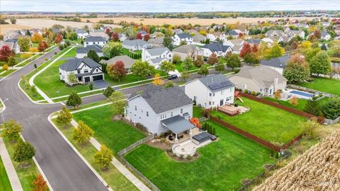 Tiny photo for 2964 Carlisle Lane, North Aurora, IL 60542 (MLS # 12497784)