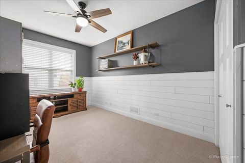 Tiny photo for 2964 Carlisle Lane, North Aurora, IL 60542 (MLS # 12497784)