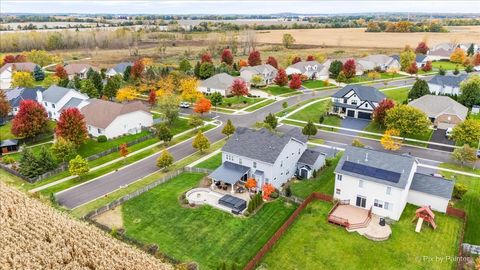 Tiny photo for 2964 Carlisle Lane, North Aurora, IL 60542 (MLS # 12497784)