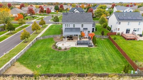 Tiny photo for 2964 Carlisle Lane, North Aurora, IL 60542 (MLS # 12497784)